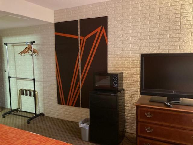 Howard Johnson By Wyndham Williamsburg Norge Ngoại thất bức ảnh