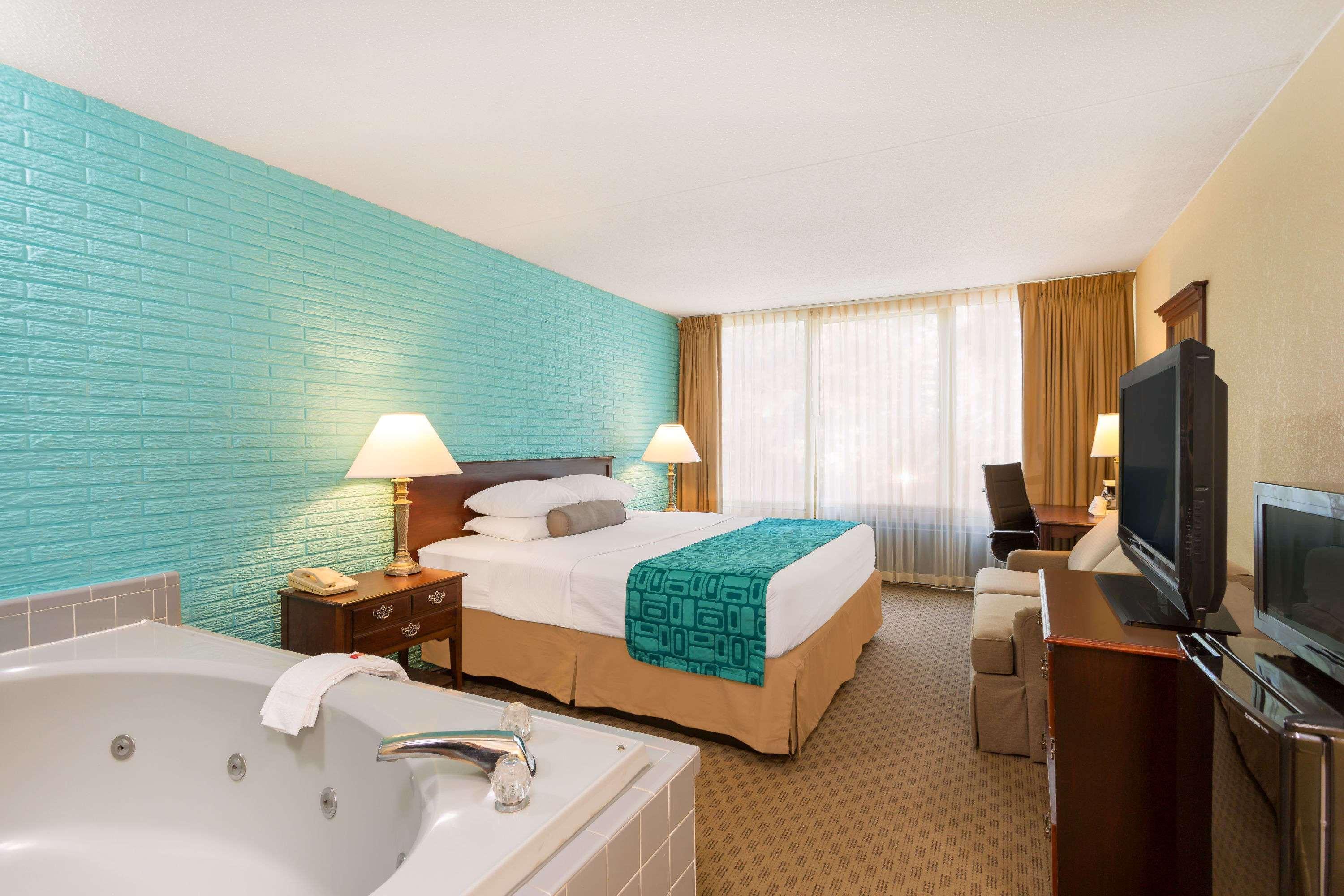 Howard Johnson By Wyndham Williamsburg Norge Ngoại thất bức ảnh