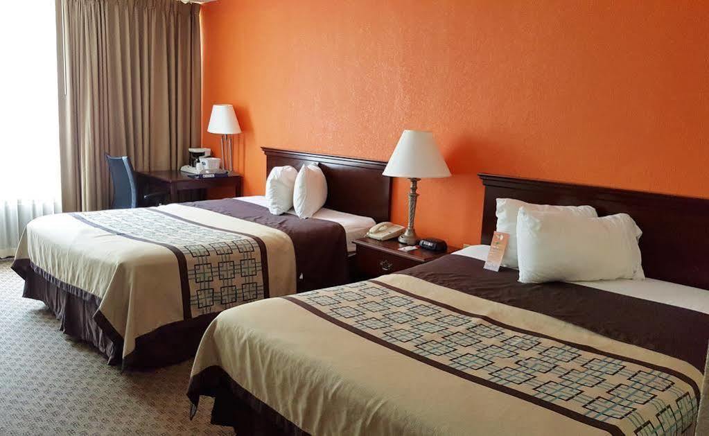 Howard Johnson By Wyndham Williamsburg Norge Ngoại thất bức ảnh