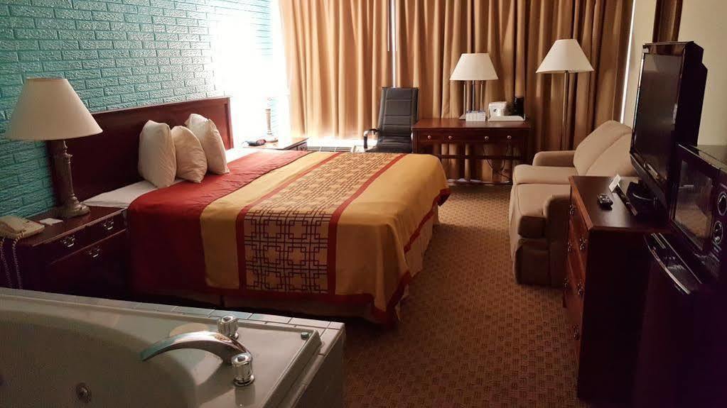Howard Johnson By Wyndham Williamsburg Norge Ngoại thất bức ảnh