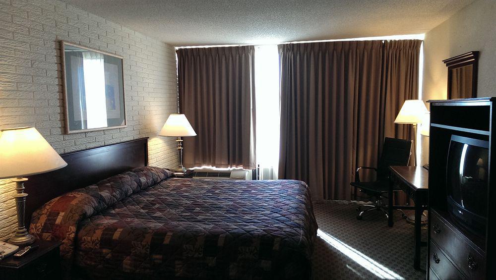 Howard Johnson By Wyndham Williamsburg Norge Ngoại thất bức ảnh